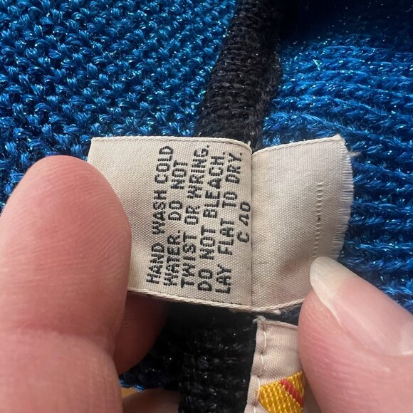 Vintage Blue Metallic Liz Claiborne Pullover Sweater in Size P (Petite) - Picture 2 of 9